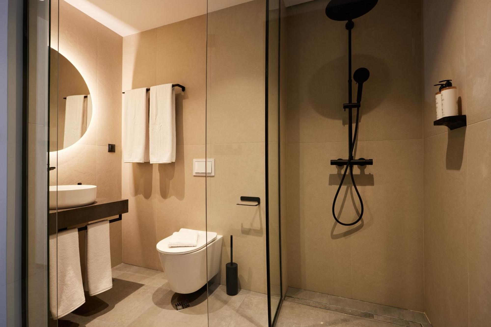 Bizarre Boutique Hotel Варна Екстериор снимка