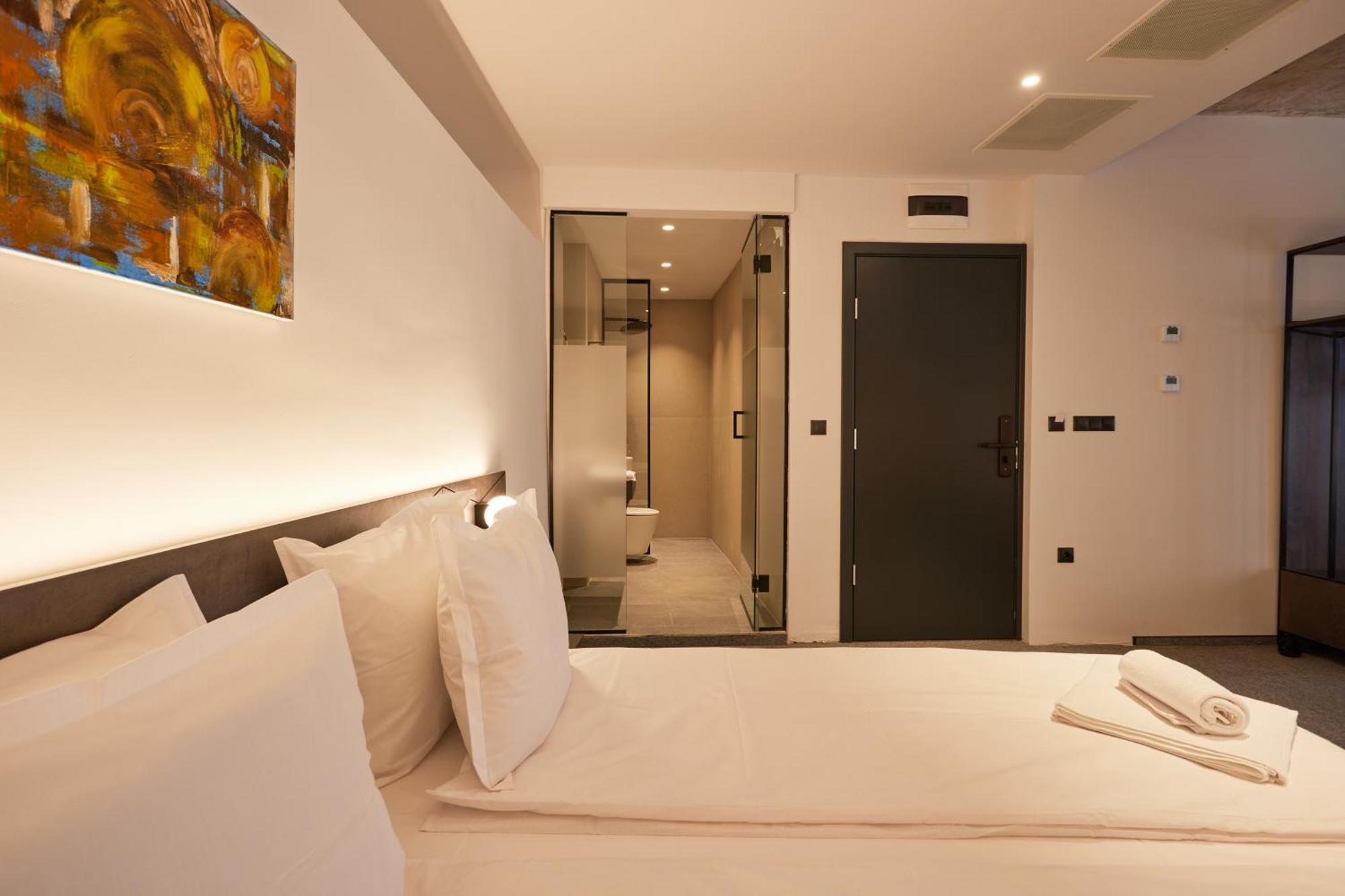 Bizarre Boutique Hotel Варна Екстериор снимка